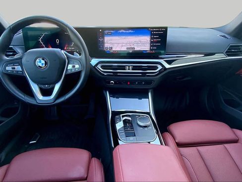 Used 2024 BMW 330i xDrive Sedan w/ Convenience Package AWD/4WD image 15