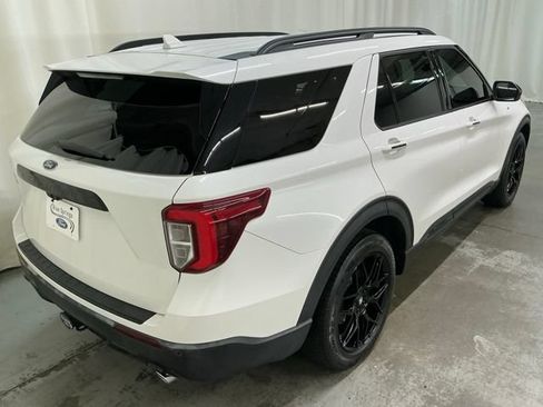 Used 2022 Ford Explorer ST-Line w/ Class IV Trailer Tow Package RWD image 3