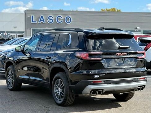 Used 2025 GMC Acadia Elevation image 48