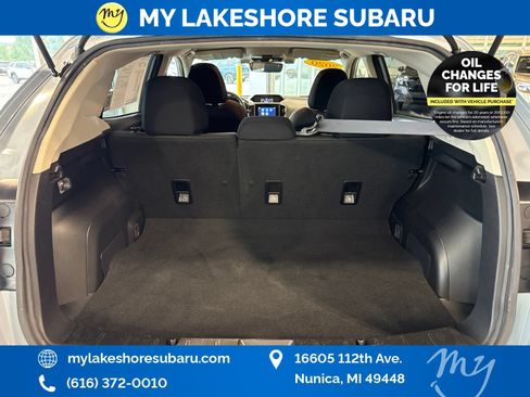 Used 2020 Subaru Crosstrek 2.0i AWD/4WD image 25