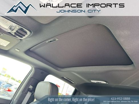 Used 2026 GMC Canyon Denali AWD/4WD image 14