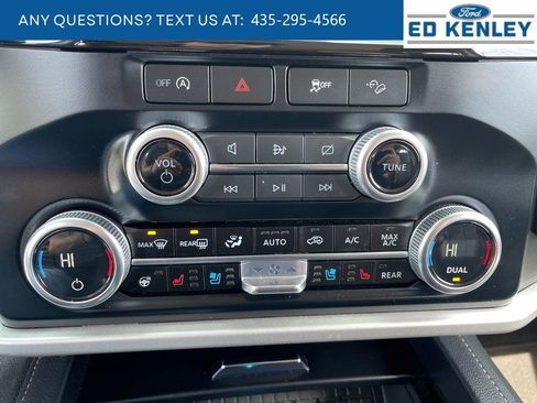 Used 2024 Ford Expedition Max XLT AWD/4WD image 16