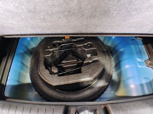 Used 2021 Hyundai Venue SEL FWD image 84