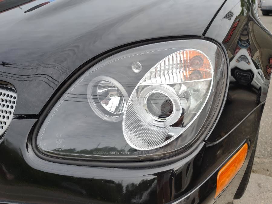 Used 2004 Mercedes-Benz SLK 320 image 34