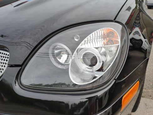 Used 2004 Mercedes-Benz SLK 320 image 34