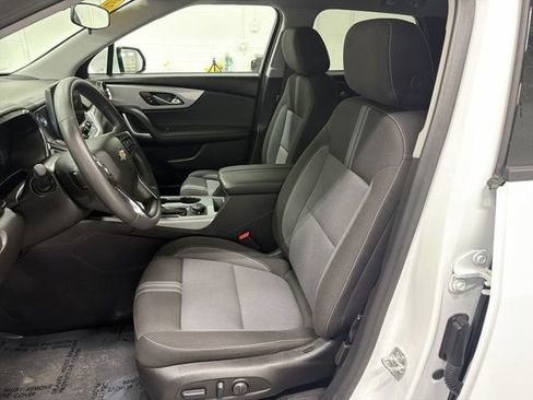 Certified 2025 Chevrolet Blazer LT AWD/4WD image 19