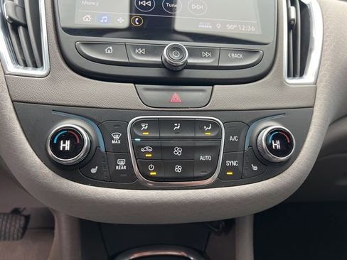 Used 2019 Chevrolet Malibu LT image 20