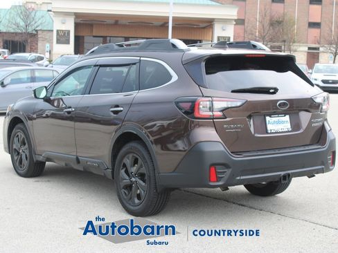 Used 2021 Subaru Outback Touring XT AWD/4WD image 7