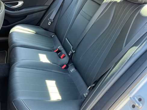 Used 2021 Mercedes-Benz E 450 4MATIC Sedan image 18