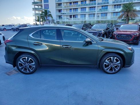 Used 2025 Lexus UX 300h AWD image 7
