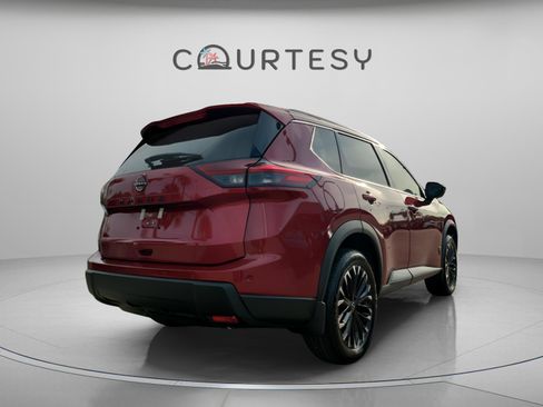 New 2026 Nissan Rogue SV image 4