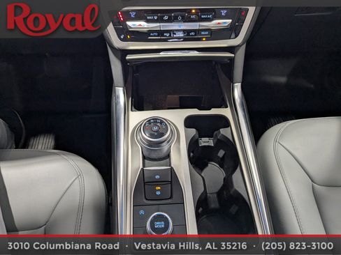 Used 2021 Ford Explorer XLT w/ Equipment Group 202A image 24