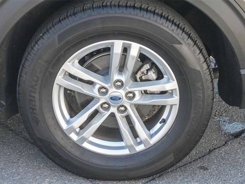 Certified 2023 Ford Explorer XLT w/ Equipment Group 202A image 14