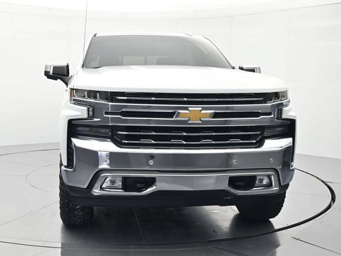 Used 2021 Chevrolet Silverado 1500 LTZ w/ Z71 Off-Road Package AWD/4WD image 2