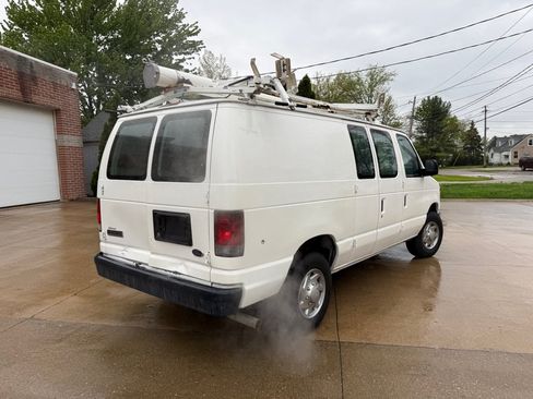 Used 2010 Ford E-250 and Econoline 250 RWD image 8