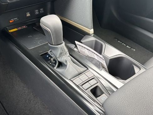 New 2026 Toyota Camry SE FWD image 28