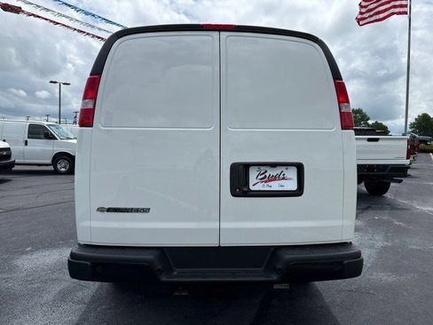 New 2025 Chevrolet Express 2500 Extended w/ Enhanced Convenience Package image 7