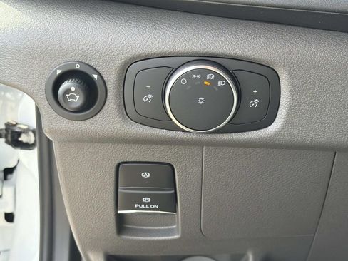 New 2026 Ford Transit 250 148 Medium Roof w/ Load Area Protection Package image 15