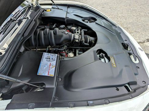 Used 2013 Maserati GranTurismo Convertible image 38