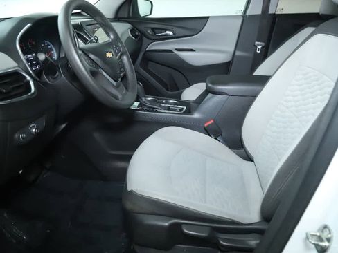 Used 2019 Chevrolet Equinox LS w/ LPO, Floor Liner Package image 27