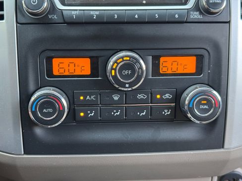 Used 2017 Nissan Frontier SV w/ SV Value Truck Package AWD/4WD image 25