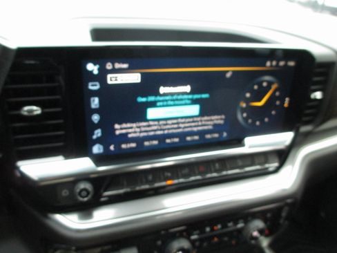 Certified 2024 Chevrolet Silverado 2500 High Country w/ Midnight Edition image 29