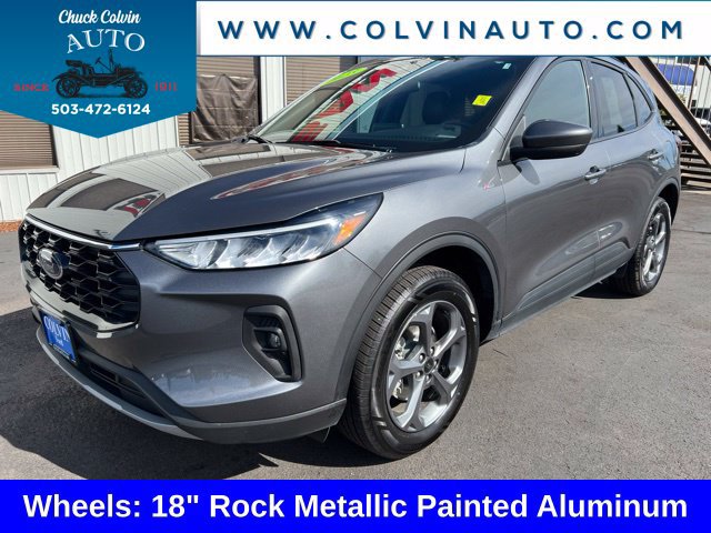 Used 2025 Ford Escape ST-Line Select AWD/4WD image 2