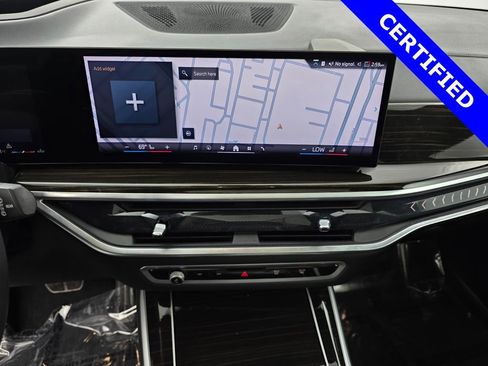 Used 2024 BMW X5 xDrive40i w/ M Sport Package image 22