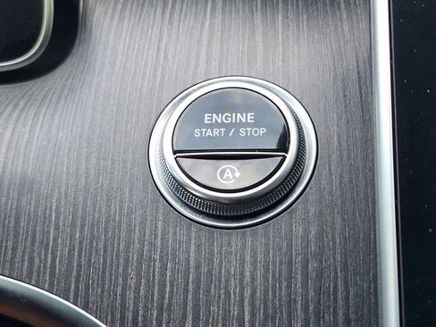 Used 2022 Mercedes-Benz C 300 Sedan image 20