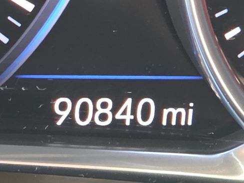 Used 2019 Chevrolet Blazer RS FWD image 24