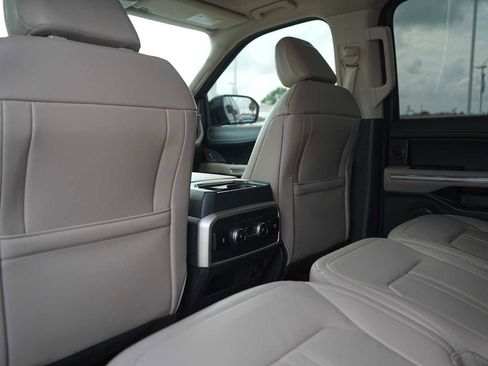 Used 2023 Ford Expedition Max Limited RWD image 13