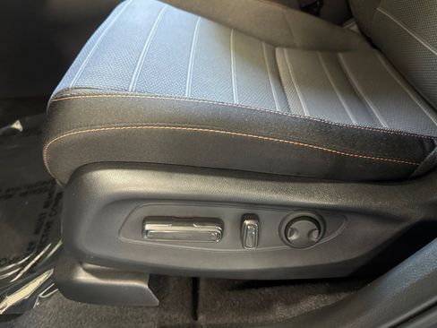 Used 2025 Honda CR-V Sport image 15