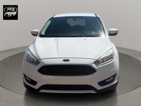 Used 2015 Ford Focus SE w/ SE Sport Package FWD image 8