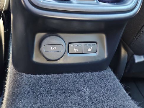 Used 2022 Polestar Polestar 2 w/ Performance Package AWD/4WD image 24