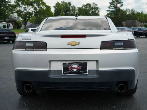 Used 2015 Chevrolet Camaro LT RWD image 19