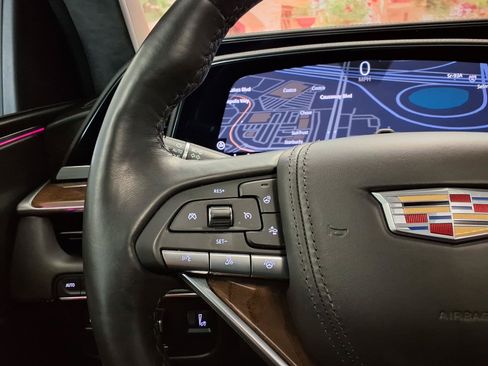 Certified 2023 Cadillac Escalade ESV Sport Platinum w/ LPO, ONYX Package AWD/4WD image 32