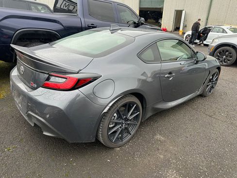 Used 2024 Toyota GR86 Premium image 4