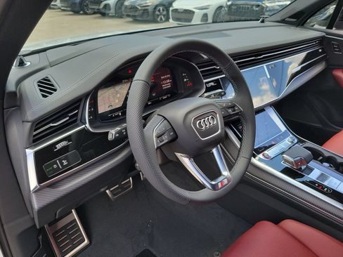 New 2026 Audi SQ7 Prestige AWD/4WD image 6