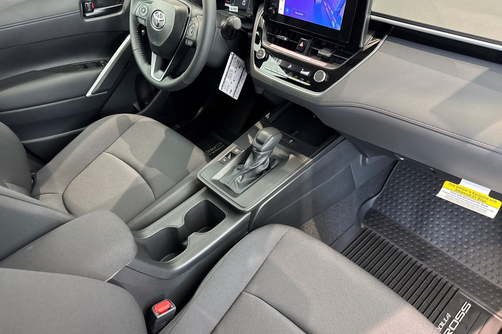 New 2026 Toyota Corolla Cross LE FWD image 17