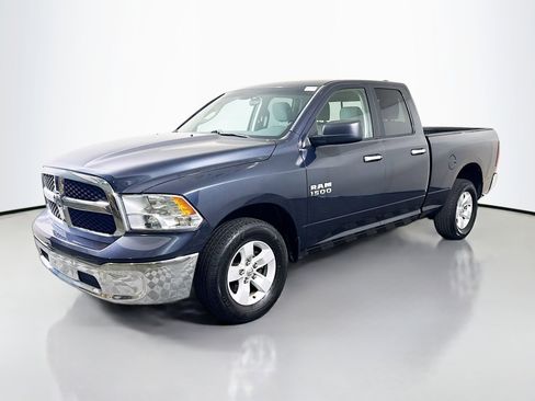 Used 2018 RAM 1500 Classic SLT RWD image 4