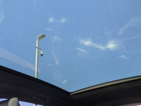 Used 2025 BMW X3 M50 image 27