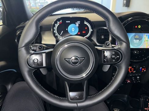 Used 2024 MINI Cooper S image 13