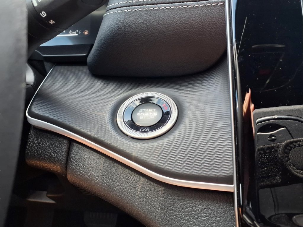 New 2026 Jeep Grand Cherokee Laredo X RWD image 11