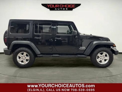 Used 2014 Jeep Wrangler Unlimited Sport AWD/4WD image 7