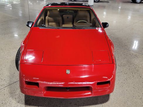 Used 1988 Pontiac Fiero GT RWD image 30
