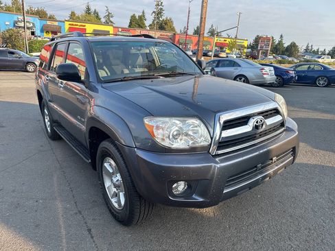 Used 2008 Toyota 4Runner SR5 image 6
