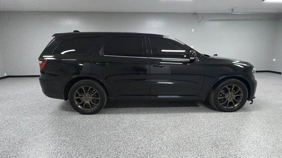 Used 2017 Dodge Durango R/T w/ Trailer Tow Group IV AWD/4WD image 2