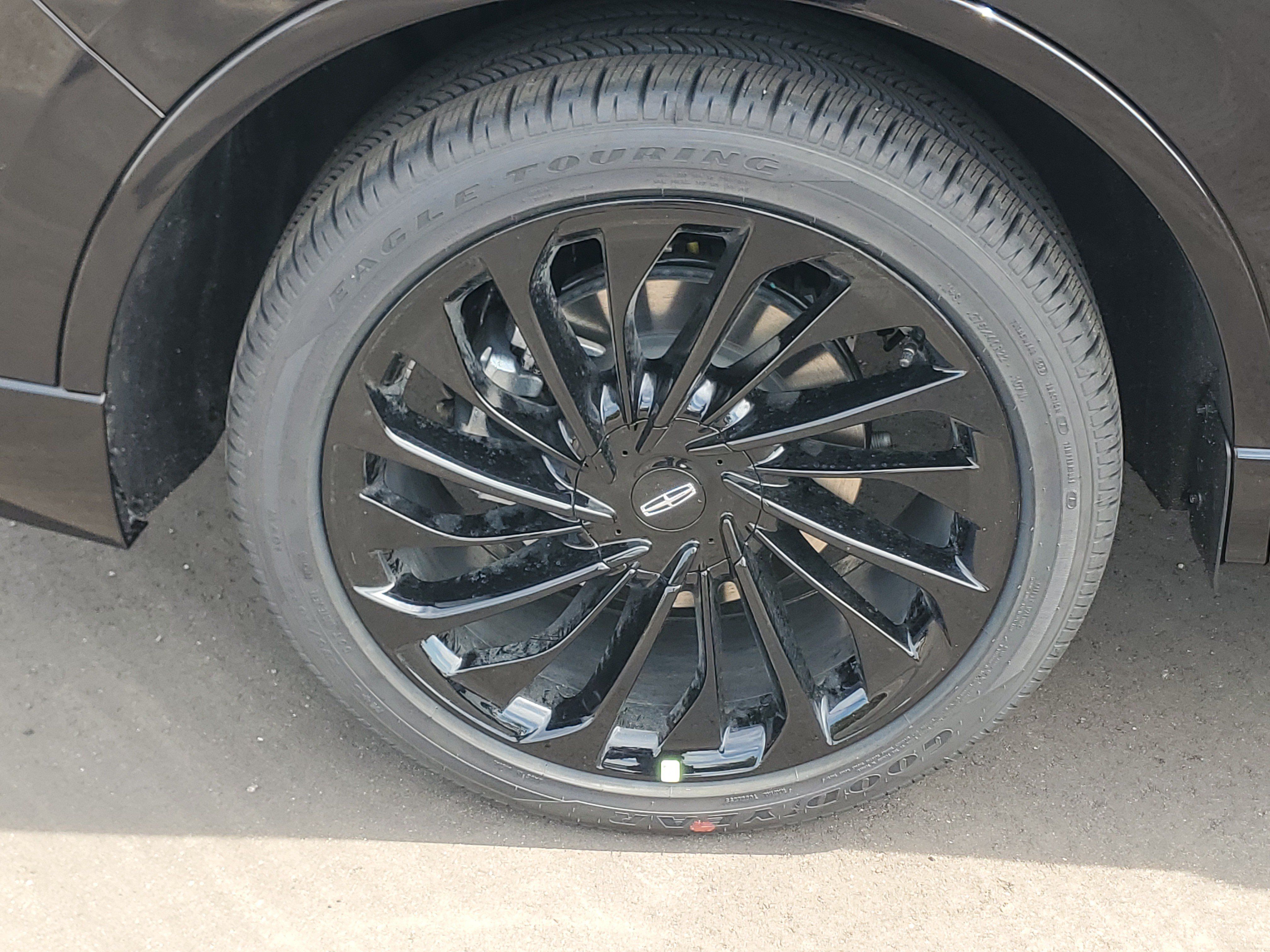 New 2027 Lincoln Aviator Reserve w/ Jet Appearance Package AWD/4WD image 5