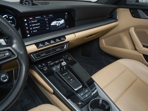 Used 2023 Porsche 911 Carrera 4S image 41