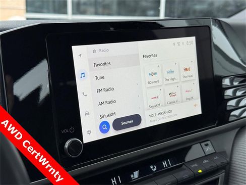 Used 2025 Toyota Camry SE image 23